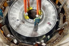 Instalación del rotor de la primera turbina del proyecto (Foto: VNA)