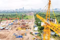 Construcción del puente Tu Lien en Hanoi. (Foto: nhandan.vn)