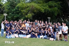 Estudiantes vietnamitas en Australia (Foto: VNA)