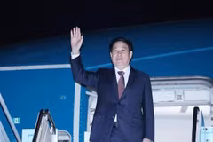 El presidente de Vietnam, Luong Cuong, parte de la ciudad de Busan (Foto: VNA)