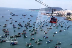 El teleférico Hon Thom, el más largo del mundo sobre el mar, se encuentra en la zona especial de Phu Quoc, provincia de An Giang. (Foto: VNA)