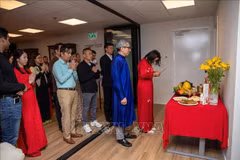 Los vietnamitas residentes en Israel rinden homenaje a los Reyes Hung (Foto: VNA)