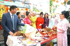 Vietnamitas en Malasia celebran el Tet de forma especial