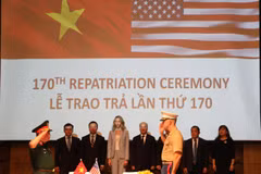 En la ceremonia (Foto: Ministerio de Relaciones Exteriores de Vietnam)