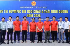 Seis estudiantes vietnamitas participantes en la APIO 2026 obtuvieron medallas (Foto: Ministerio de Educación y Formación)