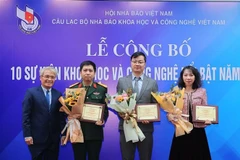 En el acto de anuncio de los 10 eventos científicos y tecnológicos más destacados de Vietnam en 2024 (Foto: VNA)