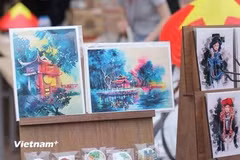 Feria de Arte de Hanoi 2025 trasforma el Templo de la Literatura en escenario de arte contemporáneo