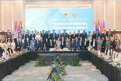 Delegados participantes en la cita (Foto: VNA)