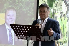 Vo Quang Ha, presidente de la Asociación de Estructuras, Arquitectura y Madera de Ciudad Ho Chi Minh, interviene en la cita (Foto: VNA)