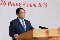 El primer ministro de Vietnam, Pham Minh Chinh, preside la conferencia (Foto: VNA)