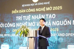El ministro de Ciencia y Tecnología, Nguyen Manh Hung, interviene en la cita (Foto: baochinhphu.vn)