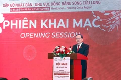 El presidente de la Asamblea Nacional de Vietnam, Tran Thanh Man, interviene en la cita (Foto: VNA)