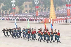 Soldados rusos participan en el desfile (Foto: VNA)