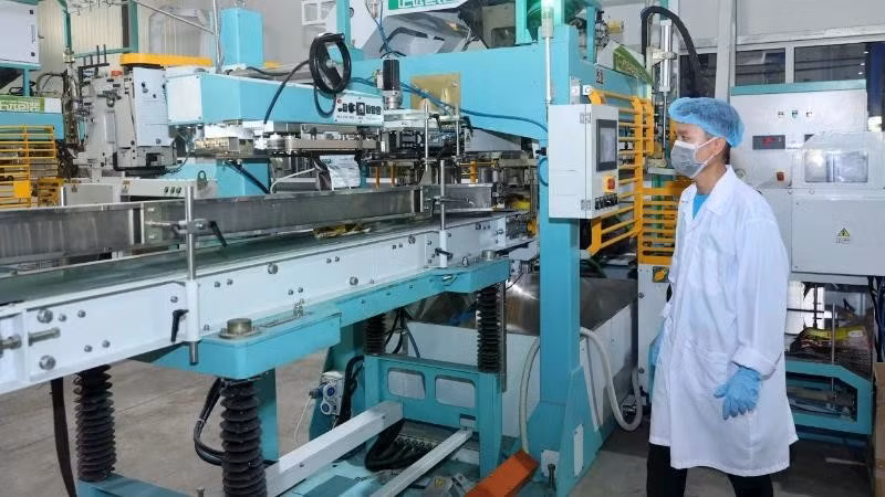 En una empresa de arroz en la provincia de Dong Thap. (Fuente: VNA)