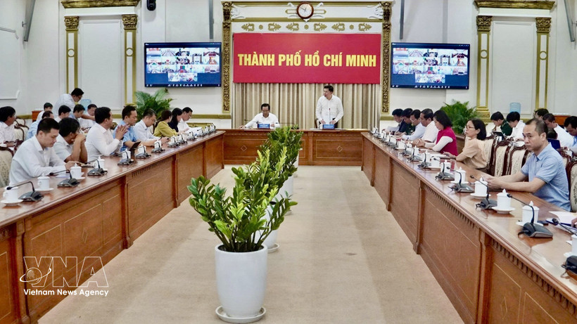 Autoridades de Ciudad Ho Chi Minh se reunieron el 28 de febrero de 2026 para prepararse para la Delegación de Inspección de la Comisión Europea. (Fuente: VNA)