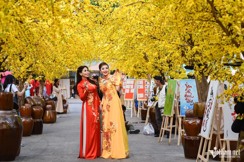 Festivales y actividades culturales atraen a turistas en ocasión del Tet. (Fuente: VNA)