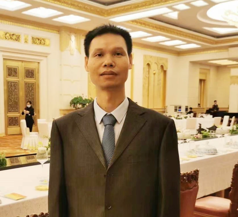 El periodista Qiao Jun, experto en Vietnam de la Corporación de Radiodifusión y Televisión Central de China. (Fuente: VNA)