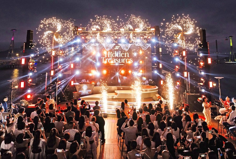 En una velada musical en la provincia de Quang Ninh. (Fuente: hanoimoi.vn)