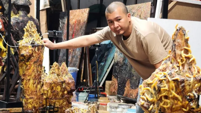 El artista Le Huu Hieu. (Fuente: sggp.org.vn)