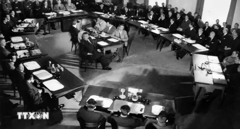 Sesión inaugural de la Conferencia de Ginebra sobre Indochina, el 8 de mayo de 1954. (Foto: Archivo de VNA)