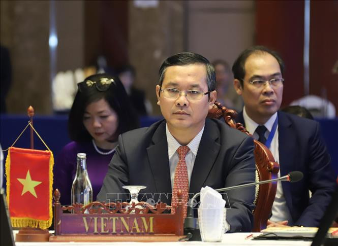 El viceministro vietnamita de Educación y Formación Nguyen Van Thuc, en el evento. (Foto: VNA)