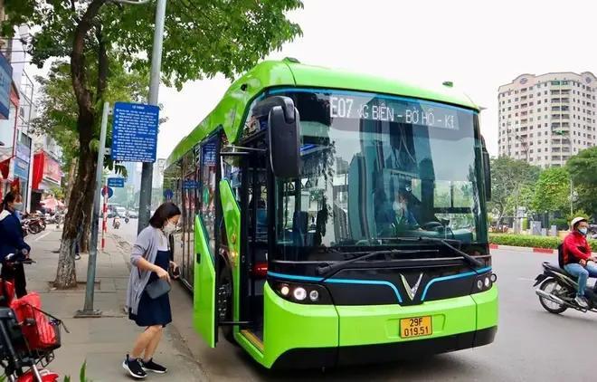 Hanoi se volverá verde con autobuses eléctricos para 2035. (Fuente: Vietnamplus)