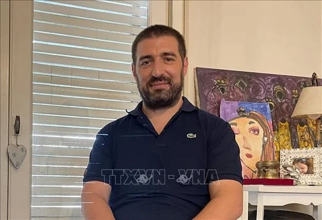 El periodista Gastón Fiorda (Foto de archivo: VNA)