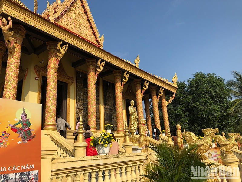 Pagoda de los jemeres en la Aldea de Cultura y Turismo de las Etnias de Vietnam. (Fuente: Nhan Dan)