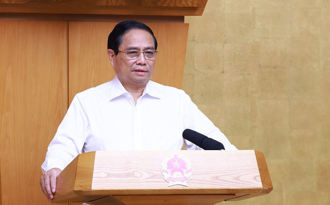El primer ministro Pham Minh Chinh interviene en la sesión. (Foto: VNA) vna_potal_thu_tuong_pham_minh_chinh_chu_tri_hop_chinh_phu_chuyen_de_ve_xay_dung_phap_luat_7558478.jpg