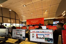 Inauguran el Centro de Prensa del XIV Congreso Nacional del Partido. (Foto: VNA)