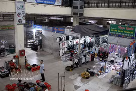Los quioscos en el mercado Vinh, en la provincia de Nghe An. (Foto ilustrativa. Fuente: VNA)