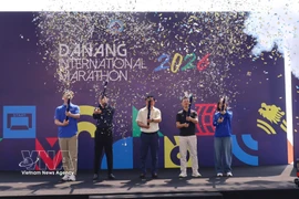 El Maratón Internacional de Da Nang 2026 atrae a casi nueve mil corredores. Foto: VNA