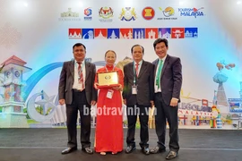 El sitio turístico Con Chim recibe el premio del turismo de la ASEAN. (Foto: baotravinh.vn)