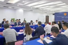 Escena de la discusión. (Fuente: Consulado General de Vietnam en Cantón)