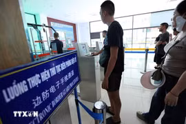 Puerta fronteriza internacional de Lao Cai (provincia de Lao Cai). (Foto: VNA)