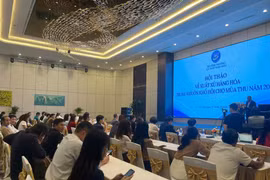 Seminario sobre origen de mercancías, celebrado en el marco de la primera Feria de Otoño de 2025. (Foto: vtcnews.vn)