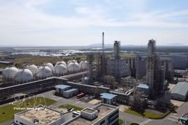 Vista de la planta química de Hyosung, un proyecto de inversión de Corea del Sur, ubicada en el barrio de Tan Phuoc, Ciudad Ho Chi Minh. (Foto: VNA)