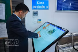 Implementación piloto del modelo de paso fronterizo inteligente en el Puesto Fronterizo Internacional por Carretera Nº II de Kim Thanh, en la provincia de Lao Cai. (Foto: VNA)