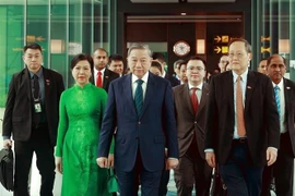 El secretario general del Partido Comunista de Vietnam, To Lam, concluye su visita a Singapur. (Foto: VNA)