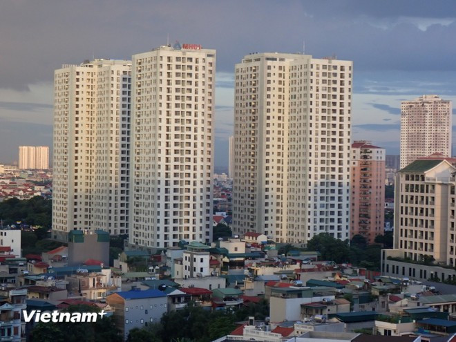 En el segundo trimestre de 2025, el precio de los apartamentos de todo el país continuó al alza. (Foto: Vietnam+) chung-cu-10-39.jpg