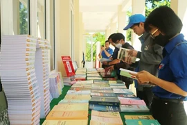 Elevan conciencia de estudiantes vietnamitas sobre mares e islas nacionales
