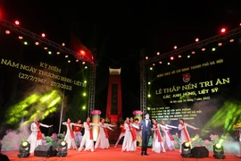 Honran en Vietnam a los Inválidos y Mártires de Guerra