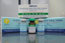 Vietnam logra producir vacuna contra sarampión y rubeola