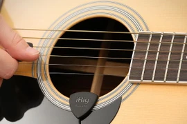 Guitarrista vietnamita gana premio en competencia internacional de Berlín