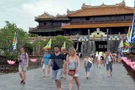 Vietnam endurece su gestión de negocios turísticos