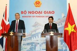 Reino Unido es socio importante de Vietnam, afirma vicepremier vietnamita