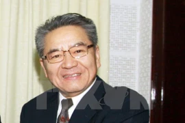 Dirigente japonés elogia avance de Vietnam bajo liderazgo del Partido Comunista