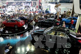 Importaciones automovilísticas de Vietnam aproximan mil millones de dólares
