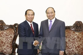 Premier vietnamita respalda cooperación jurídica con Laos