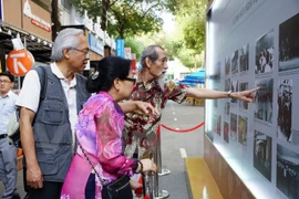 Fotos relatan vida de ciudadanos vietnamitas en Francia